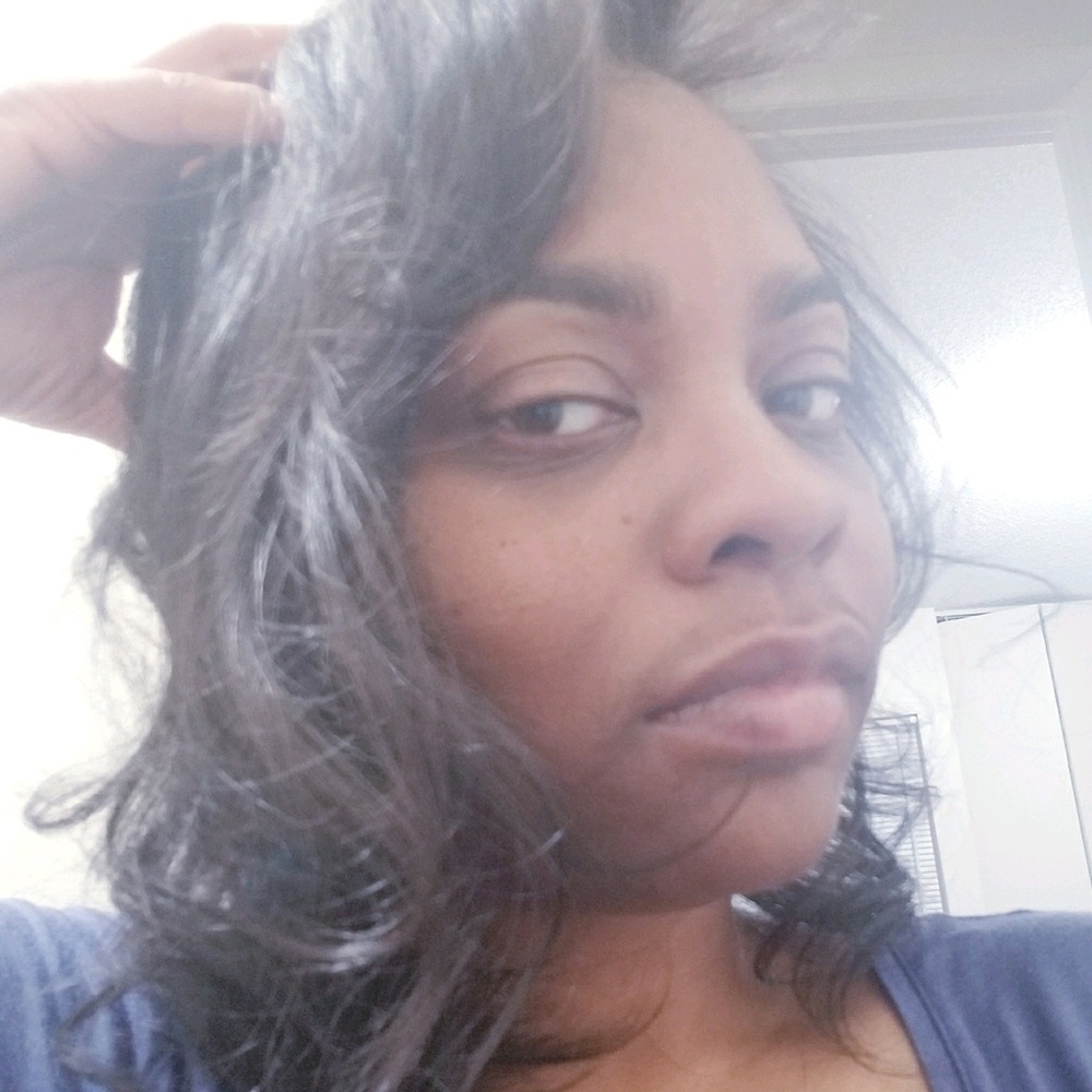 Meet your Posher, Charmaine
